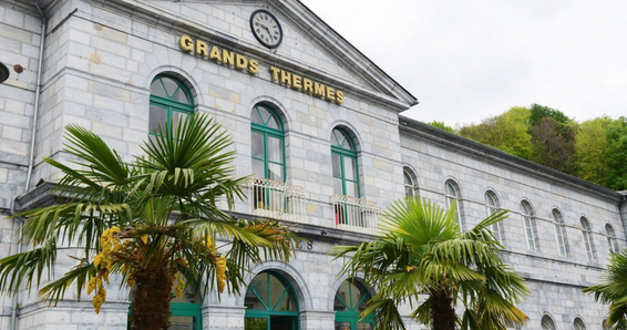 Les Grands Thermes de Bagnères de Bigorre Avant